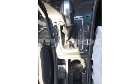 Acheter Import Voiture Volkswagen Golf Autre à Import - Dubai, Attapeu Province Acheter Import Voiture Volkswagen Golf Autre à Import - Dubai, Attapeu Province