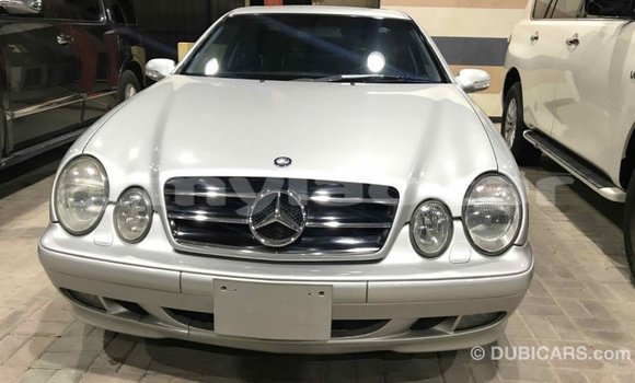 Buy Import Mercedes-Benz 190 (W201) Other Car in Import - Dubai in Attapeu Province Buy Import Mercedes-Benz 190 (W201) Other Car in Import - Dubai in Attapeu Province