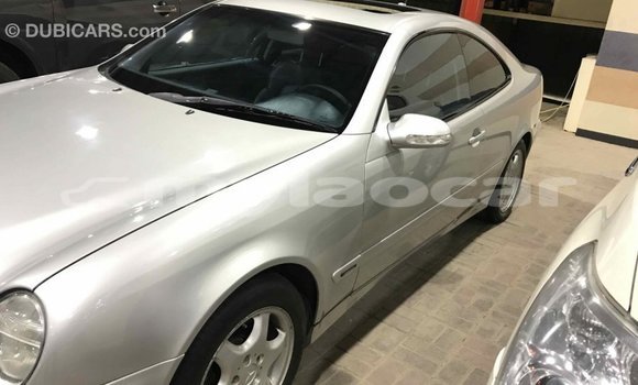 Buy Import Mercedes-Benz 190 (W201) Other Car in Import - Dubai in Attapeu Province Buy Import Mercedes-Benz 190 (W201) Other Car in Import - Dubai in Attapeu Province