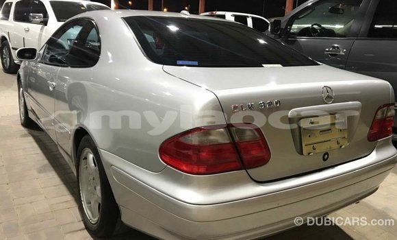 Buy Import Mercedes-Benz 190 (W201) Other Car in Import - Dubai in Attapeu Province Buy Import Mercedes-Benz 190 (W201) Other Car in Import - Dubai in Attapeu Province