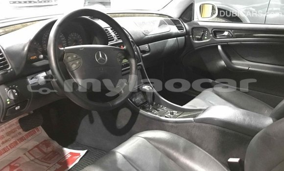Buy Import Mercedes-Benz 190 (W201) Other Car in Import - Dubai in Attapeu Province Buy Import Mercedes-Benz 190 (W201) Other Car in Import - Dubai in Attapeu Province