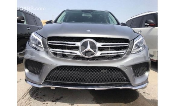 Acheter Import Voiture Mercedes-Benz GLE Autre à Import - Dubai, Attapeu Province Acheter Import Voiture Mercedes-Benz GLE Autre à Import - Dubai, Attapeu Province