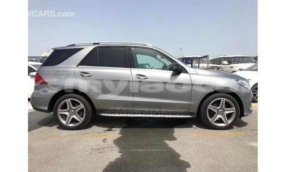 Acheter Import Voiture Mercedes-Benz GLE Autre à Import - Dubai, Attapeu Province Acheter Import Voiture Mercedes-Benz GLE Autre à Import - Dubai, Attapeu Province