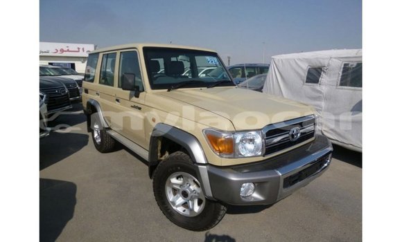 Buy Import Toyota Land Cruiser Beige Car in Import - Dubai in Attapeu Province Buy Import Toyota Land Cruiser Beige Car in Import - Dubai in Attapeu Province
