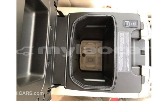 Buy Import Toyota Land Cruiser Black Car in Import - Dubai in Attapeu Province Buy Import Toyota Land Cruiser Black Car in Import - Dubai in Attapeu Province