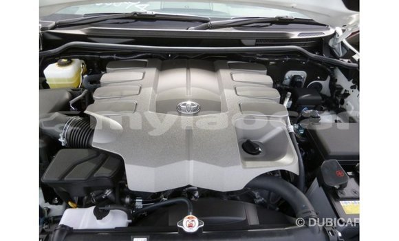 Buy Import Toyota Land Cruiser White Car in Import - Dubai in Attapeu Province Buy Import Toyota Land Cruiser White Car in Import - Dubai in Attapeu Province