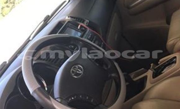 Buy Used Toyota 4Runner White Car in Vientiane in Vientiane Province Buy Used Toyota 4Runner White Car in Vientiane in Vientiane Province