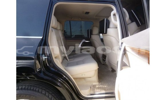 Buy Import Toyota Land Cruiser Black Car in Import - Dubai in Attapeu Province Buy Import Toyota Land Cruiser Black Car in Import - Dubai in Attapeu Province