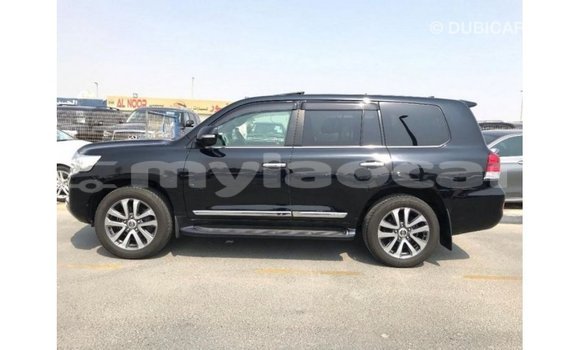 Buy Import Toyota Land Cruiser Black Car in Import - Dubai in Attapeu Province Buy Import Toyota Land Cruiser Black Car in Import - Dubai in Attapeu Province