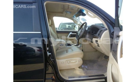 Buy Import Toyota Land Cruiser Black Car in Import - Dubai in Attapeu Province Buy Import Toyota Land Cruiser Black Car in Import - Dubai in Attapeu Province