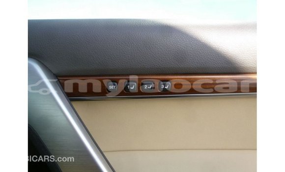 Buy Import Toyota Land Cruiser Black Car in Import - Dubai in Attapeu Province Buy Import Toyota Land Cruiser Black Car in Import - Dubai in Attapeu Province