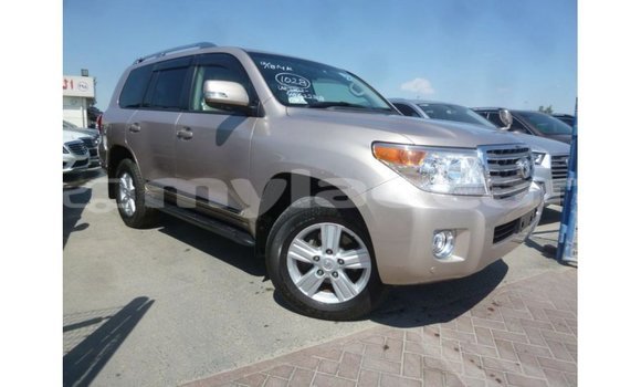 Buy Import Toyota Land Cruiser Other Car in Import - Dubai in Attapeu Province Buy Import Toyota Land Cruiser Other Car in Import - Dubai in Attapeu Province