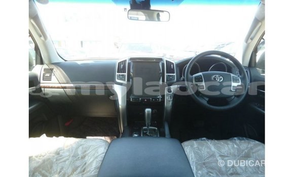 Buy Import Toyota Land Cruiser Other Car in Import - Dubai in Attapeu Province Buy Import Toyota Land Cruiser Other Car in Import - Dubai in Attapeu Province