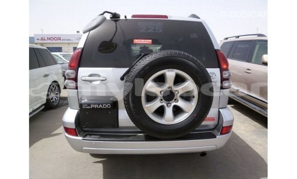 Acheter Import Voiture Toyota Prado Autre à Import - Dubai, Attapeu Province Acheter Import Voiture Toyota Prado Autre à Import - Dubai, Attapeu Province