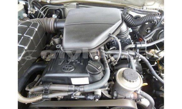 Acheter Import Voiture Toyota Prado Autre à Import - Dubai, Attapeu Province Acheter Import Voiture Toyota Prado Autre à Import - Dubai, Attapeu Province