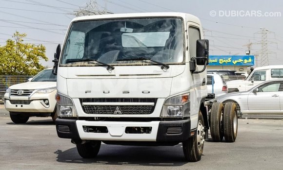 Buy Import Mitsubishi L400 White Truck in Import - Dubai in Attapeu Province Buy Import Mitsubishi L400 White Truck in Import - Dubai in Attapeu Province