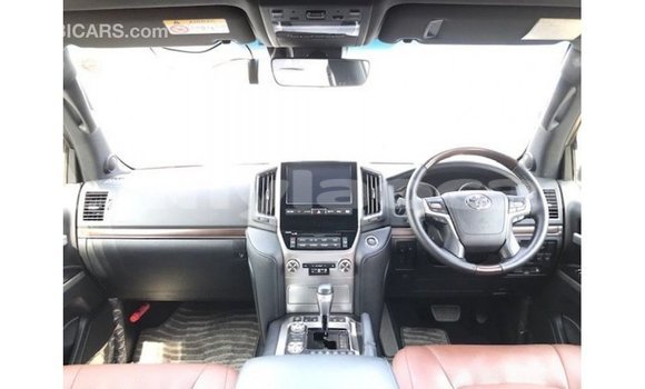 ຊື້ ການ ນຳ ເຂົ້າ Toyota Land Cruiser Black ລົດ ໃນ Import - Dubai ໃນ Attapeu Province ຊື້ ການ ນຳ ເຂົ້າ Toyota Land Cruiser Black ລົດ ໃນ Import - Dubai ໃນ Attapeu Province