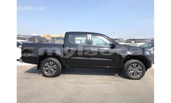 Buy Import Mercedes-Benz 250 Black Car in Import - Dubai in Attapeu Province Buy Import Mercedes-Benz 250 Black Car in Import - Dubai in Attapeu Province