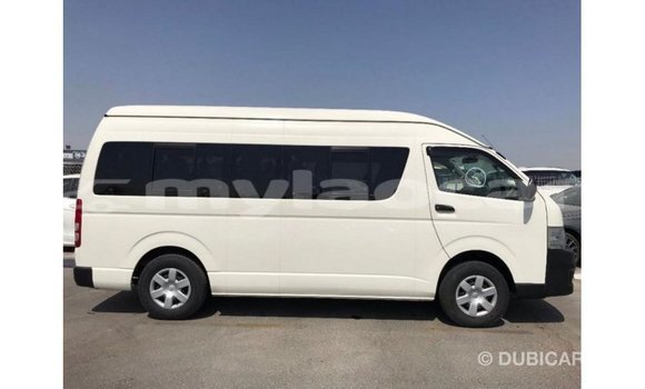 Buy Import Toyota Hiace White Car in Import - Dubai in Attapeu Province Buy Import Toyota Hiace White Car in Import - Dubai in Attapeu Province