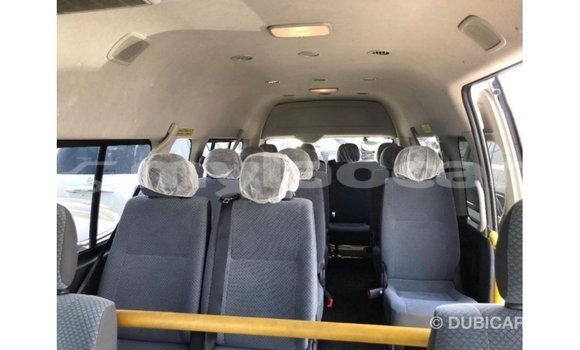 Buy Import Toyota Hiace White Car in Import - Dubai in Attapeu Province Buy Import Toyota Hiace White Car in Import - Dubai in Attapeu Province