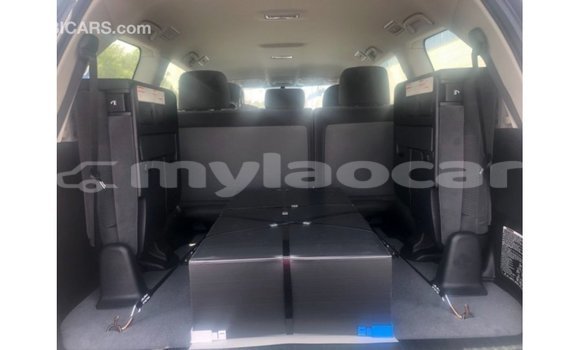 Acheter Import Voiture Toyota Land Cruiser Autre à Import - Dubai, Attapeu Province Acheter Import Voiture Toyota Land Cruiser Autre à Import - Dubai, Attapeu Province