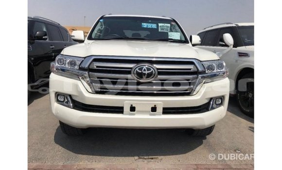Buy Import Toyota Land Cruiser White Car in Import - Dubai in Attapeu Province Buy Import Toyota Land Cruiser White Car in Import - Dubai in Attapeu Province