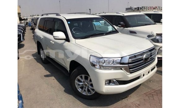 Buy Import Toyota Land Cruiser White Car in Import - Dubai in Attapeu Province Buy Import Toyota Land Cruiser White Car in Import - Dubai in Attapeu Province