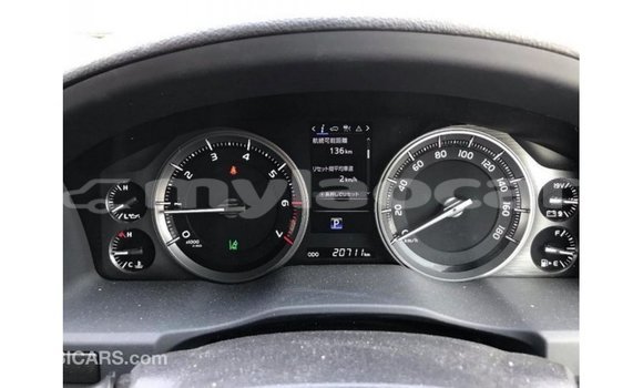 Buy Import Toyota Land Cruiser White Car in Import - Dubai in Attapeu Province Buy Import Toyota Land Cruiser White Car in Import - Dubai in Attapeu Province