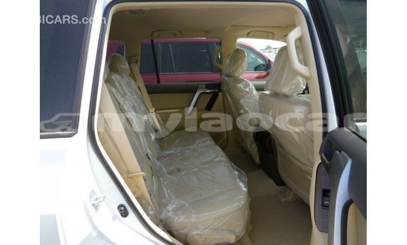 Buy Import Toyota Prado White Car in Import - Dubai in Attapeu Province Buy Import Toyota Prado White Car in Import - Dubai in Attapeu Province