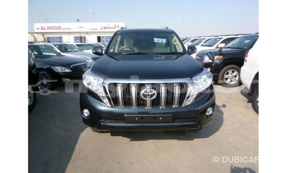 Acheter Import Voiture Toyota Prado Bleu à Import - Dubai, Attapeu Province Acheter Import Voiture Toyota Prado Bleu à Import - Dubai, Attapeu Province
