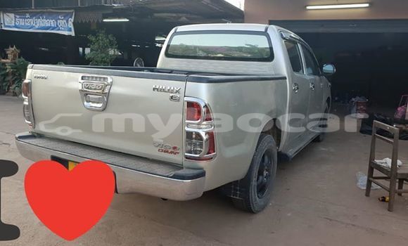 Buy Used Toyota Hilux Other Car in Vientiane in Vientiane Province Buy Used Toyota Hilux Other Car in Vientiane in Vientiane Province