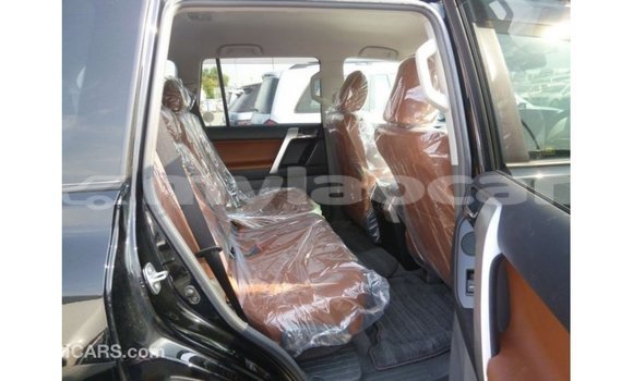 Acheter Import Voiture Toyota Prado Noir à Import - Dubai, Attapeu Province Acheter Import Voiture Toyota Prado Noir à Import - Dubai, Attapeu Province