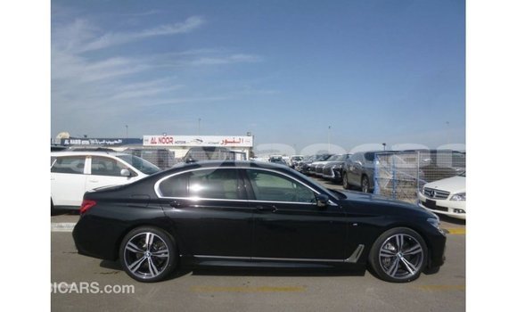 Acheter Import Voiture BMW X1 Noir à Import - Dubai, Attapeu Province Acheter Import Voiture BMW X1 Noir à Import - Dubai, Attapeu Province