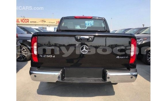 Buy Import Mercedes-Benz 250 Black Car in Import - Dubai in Attapeu Province Buy Import Mercedes-Benz 250 Black Car in Import - Dubai in Attapeu Province