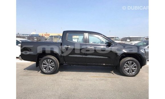 Buy Import Mercedes-Benz 250 Black Car in Import - Dubai in Attapeu Province Buy Import Mercedes-Benz 250 Black Car in Import - Dubai in Attapeu Province