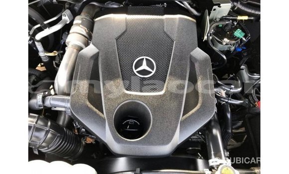 Buy Import Mercedes-Benz 250 Black Car in Import - Dubai in Attapeu Province Buy Import Mercedes-Benz 250 Black Car in Import - Dubai in Attapeu Province