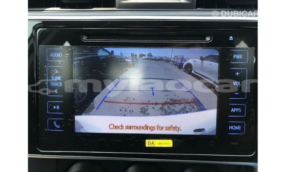 ຊື້ ການ ນຳ ເຂົ້າ Toyota Corolla White ລົດ ໃນ Import - Dubai ໃນ Attapeu Province ຊື້ ການ ນຳ ເຂົ້າ Toyota Corolla White ລົດ ໃນ Import - Dubai ໃນ Attapeu Province