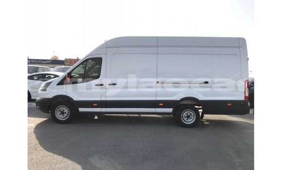 ຊື້ ການ ນຳ ເຂົ້າ Ford Club Wagon White ລົດ ໃນ Import - Dubai ໃນ Attapeu Province ຊື້ ການ ນຳ ເຂົ້າ Ford Club Wagon White ລົດ ໃນ Import - Dubai ໃນ Attapeu Province