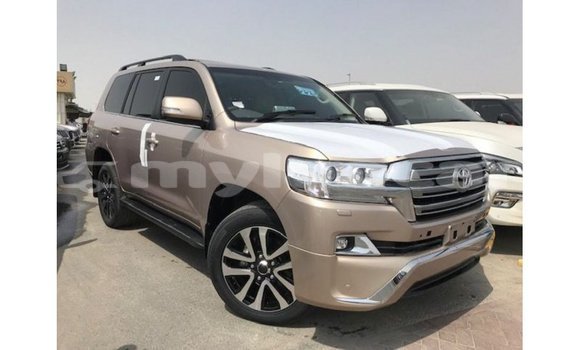 ຊື້ ການ ນຳ ເຂົ້າ Toyota Land Cruiser Other ລົດ ໃນ Import - Dubai ໃນ Attapeu Province