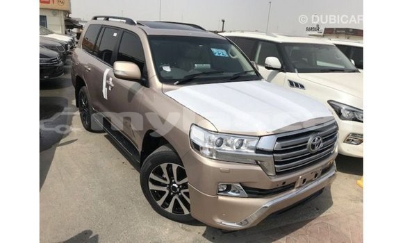 Acheter Import Voiture Toyota Land Cruiser Autre à Import - Dubai, Attapeu Province Acheter Import Voiture Toyota Land Cruiser Autre à Import - Dubai, Attapeu Province