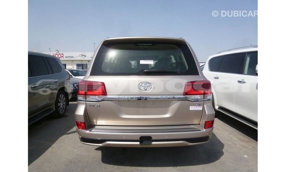 Acheter Import Voiture Toyota Land Cruiser Autre à Import - Dubai, Attapeu Province Acheter Import Voiture Toyota Land Cruiser Autre à Import - Dubai, Attapeu Province