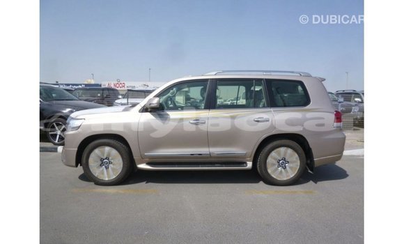 Acheter Import Voiture Toyota Land Cruiser Autre à Import - Dubai, Attapeu Province Acheter Import Voiture Toyota Land Cruiser Autre à Import - Dubai, Attapeu Province