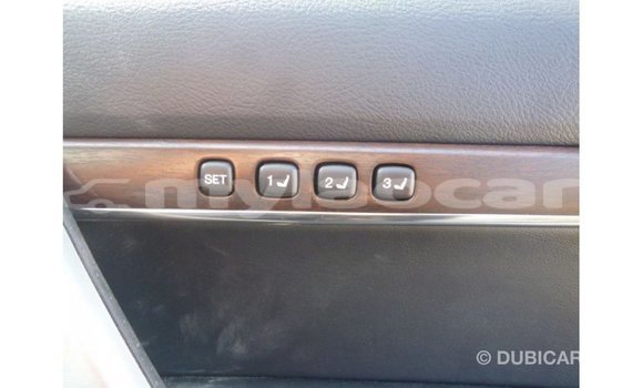 Acheter Import Voiture Toyota Land Cruiser Noir à Import - Dubai, Attapeu Province Acheter Import Voiture Toyota Land Cruiser Noir à Import - Dubai, Attapeu Province