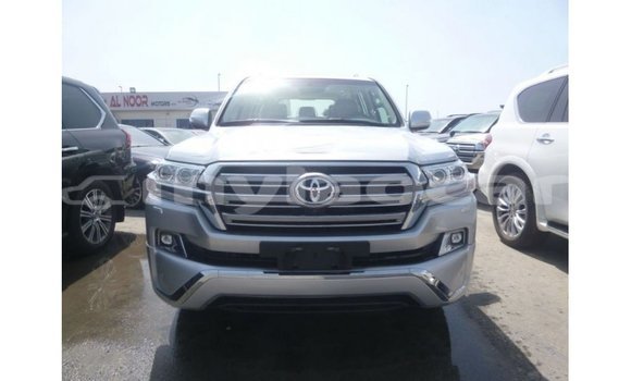 Acheter Import Voiture Toyota Land Cruiser Autre à Import - Dubai, Attapeu Province Acheter Import Voiture Toyota Land Cruiser Autre à Import - Dubai, Attapeu Province