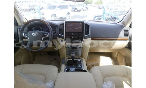 Acheter Import Voiture Toyota Land Cruiser Autre à Import - Dubai, Attapeu Province Acheter Import Voiture Toyota Land Cruiser Autre à Import - Dubai, Attapeu Province