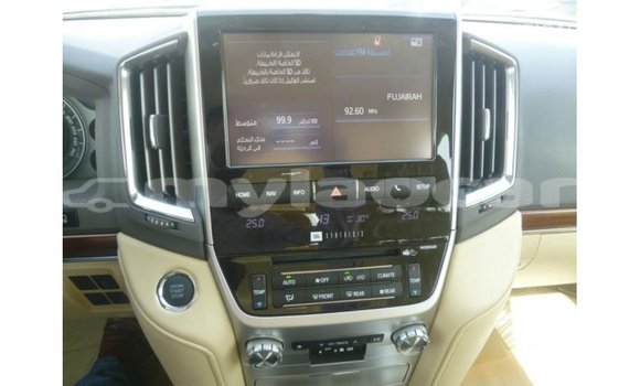 Acheter Import Voiture Toyota Land Cruiser Autre à Import - Dubai, Attapeu Province Acheter Import Voiture Toyota Land Cruiser Autre à Import - Dubai, Attapeu Province