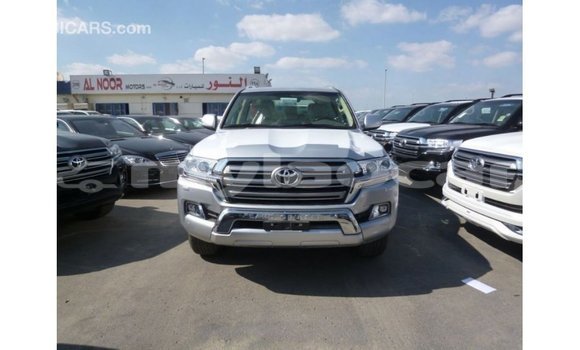 Acheter Import Voiture Toyota Land Cruiser Autre à Import - Dubai, Attapeu Province Acheter Import Voiture Toyota Land Cruiser Autre à Import - Dubai, Attapeu Province