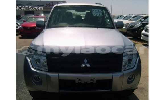 Acheter Import Voiture Mitsubishi Pajero Autre à Import - Dubai, Attapeu Province Acheter Import Voiture Mitsubishi Pajero Autre à Import - Dubai, Attapeu Province