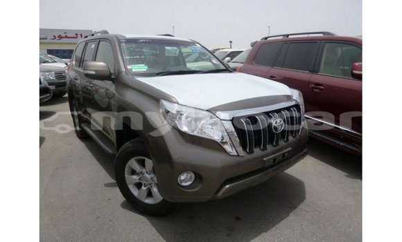 Acheter Import Voiture Toyota Prado Marron à Import - Dubai, Attapeu Province Acheter Import Voiture Toyota Prado Marron à Import - Dubai, Attapeu Province