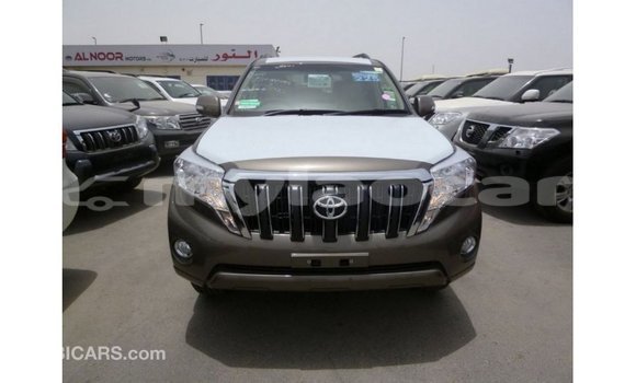 Acheter Import Voiture Toyota Prado Marron à Import - Dubai, Attapeu Province Acheter Import Voiture Toyota Prado Marron à Import - Dubai, Attapeu Province